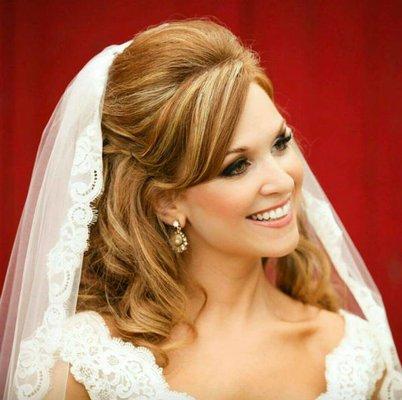 Alterations By Sara Seamstress