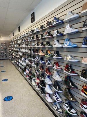 100% Authentic DS Sneakers