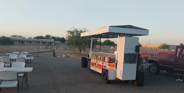 Food Cart and Sitting Area