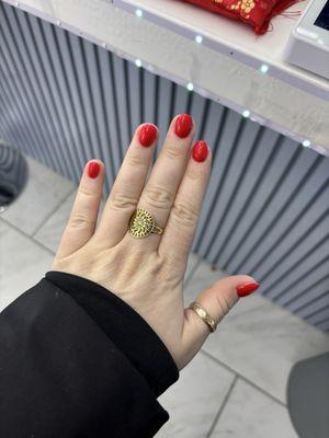 Pretty Nails And Spa