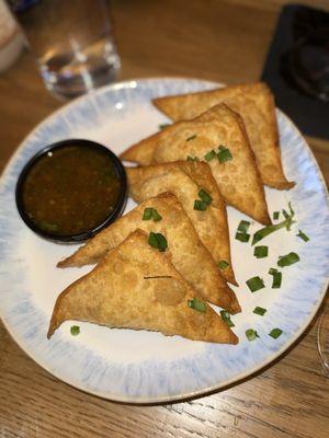 CRAB RANGOONS