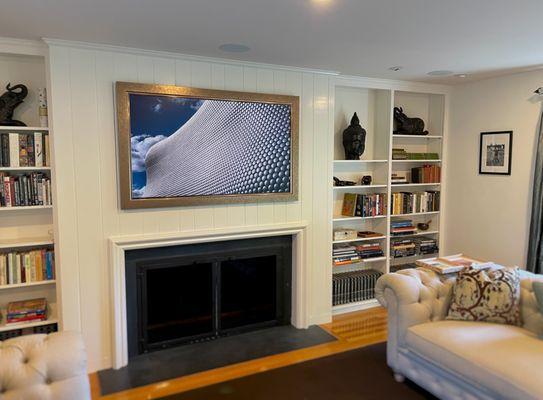This project featured a new Samsung "The Frame" TV with custom Deco Frame for media room. Complete with a 5.1.2 Dolby Atmos surround sound.