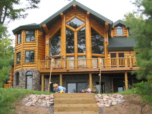 Timberwolf Log Homes