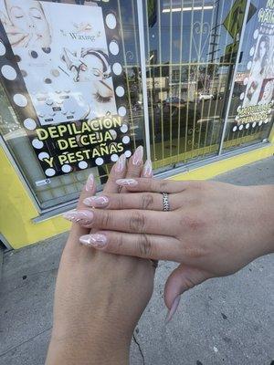 LA Cutie's Nails & Eyebrow Studio