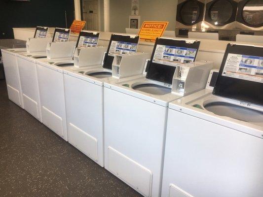 Apple Creek Laundromat