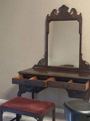 Loving my new vanity !