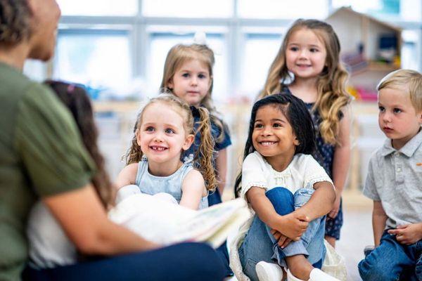 Bright, supervised Kids Club where children enjoy activities while parents exercise. Parkway Athletic Club Sparks provides sa...