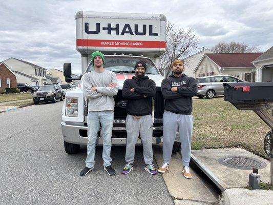 Let Hometown Haulers Move you. Book today!