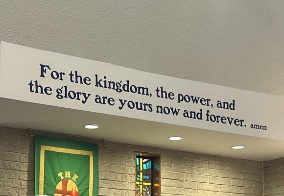 Crown of Glory Lutheran Wels