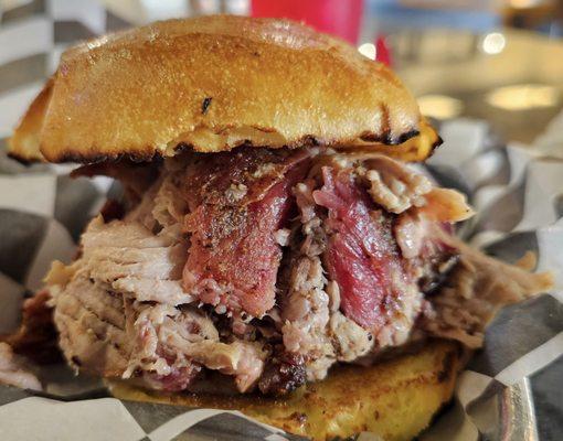 Pulled pork sandwich