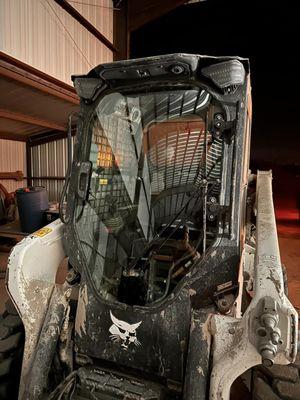 Bencomo Auto Glass And Detail