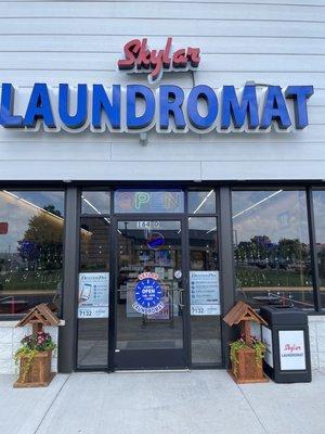Skylar Laundromat - Troy