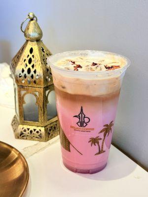 Delah rose latte