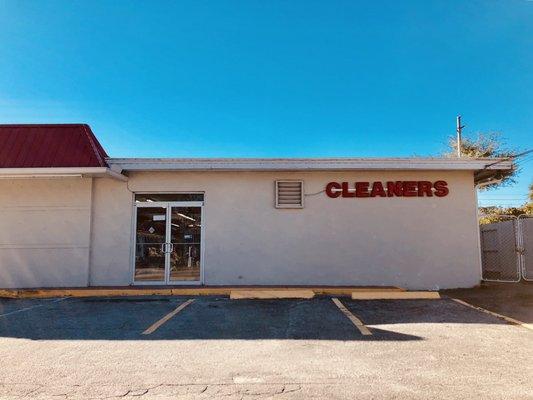 Side entrance on Ortega Blvd.