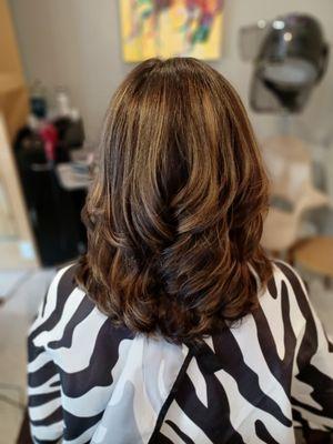 Mi Gente Dominican Salon