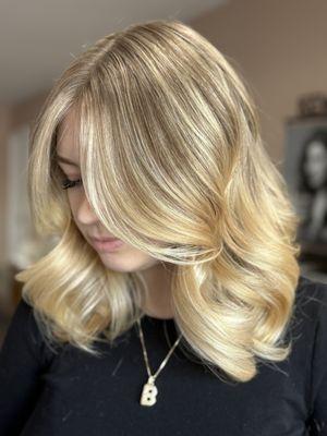 Modern Blonde Salon