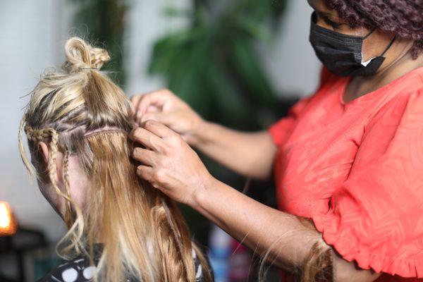 Lorraine's African Hair Braiding
