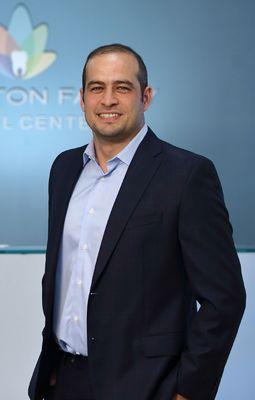 Dr. Serdar Ozturk, DDS, FAGD