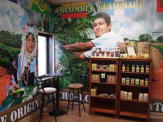 Coffee Jar offers coffee in jars, bags and 5lb bulk bags, ground, flavored or whole bean. Additionally, cafe seating is available.