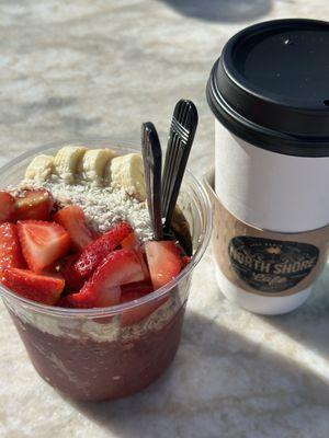Açaí bowl and large vanilla latte