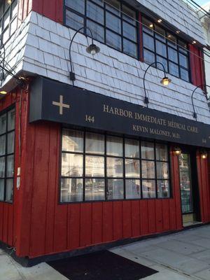 Dr Kevin Maloney MD Urgent Care walk-in & Telemedicine 10AM-8PM all medical conditions USCIS Green Card Immigration CDL & Annual Physicals