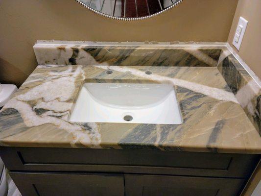 Our guest bathroom vanithy