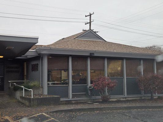 Dr. Aaron Smith, DDS