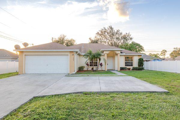 Connie Giraldo Silver - Re/Max Gold