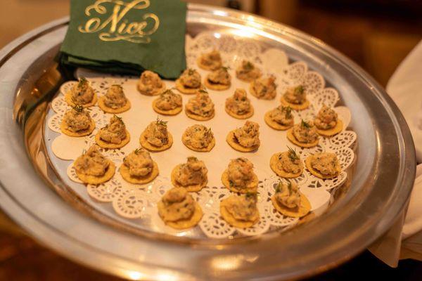 From birthdays and anniversaries to upscale soirées, At Your Service Fine Food & Catering specializes in catering for all typ...