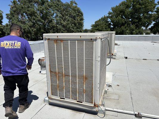 Rocket Air Heating & Cooling