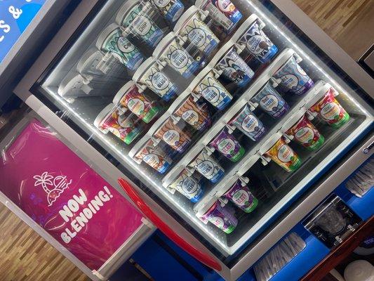 Smoothies and shake machine!