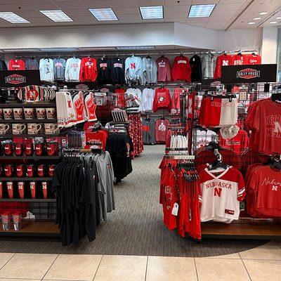 Rally House - Westroads Mall