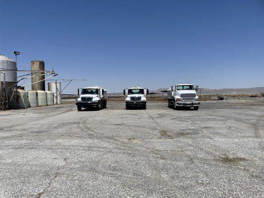 Water trucks, trading construction site
