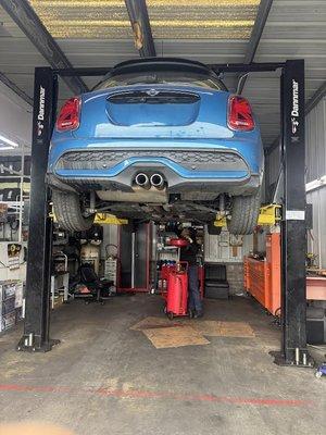 2022 Mini Cooper S getting serviced
