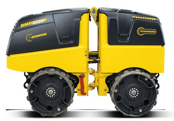 Bomag radio-controlled compactor