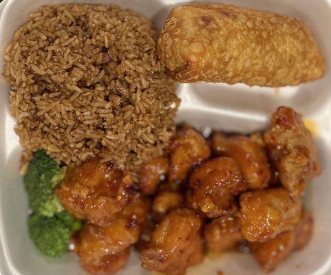 Dinner:P general tso chicken, egg roll and fried rice