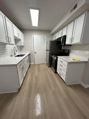 P And S Magic Carpet And Flooring