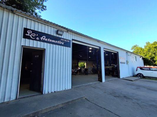 LC'S AUTOMOTIVE