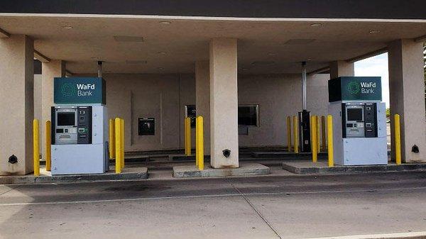 Photo of the WaFd Bank Branch location in Hobbs, New Mexico. Located at 325 E Bender Blvd, Hobbs, NM 88240