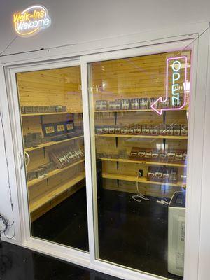 Walk in cigar humidor