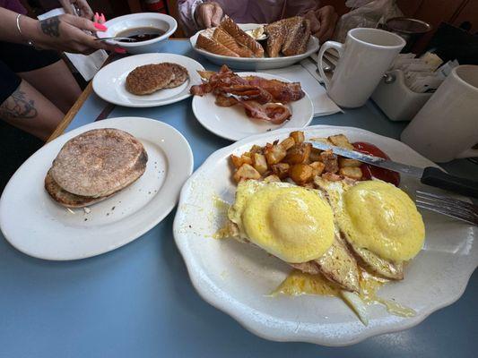 Narrows Crossing Restaurant