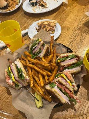 The Landing Eatery & Pub