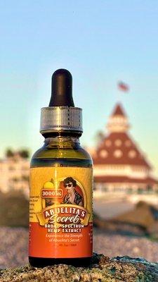 Relief in 30 minutes or money back guaranteed CBD!
MrTinMansOil.com #ReliefCream #RollOnRelief #AbuelitasSecret #KneePain MrTinMansOil.com