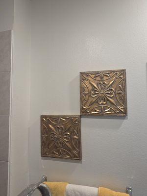 Wall Decor Mounting