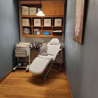 Relax while we see you for your NST, EKG, or IV therapy.