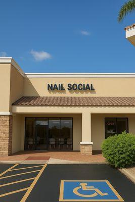 Nail Social