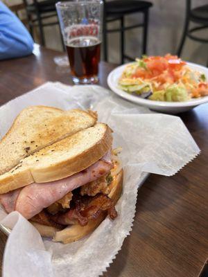 The Door Sports Bar & Grill