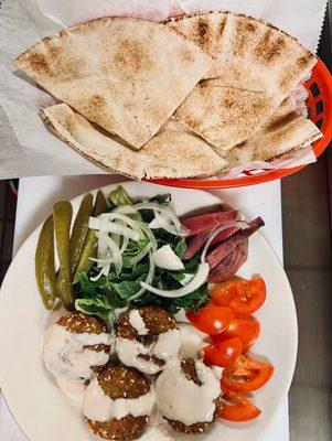 Falafel plate