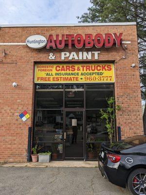 Huntington Auto Body & Paint