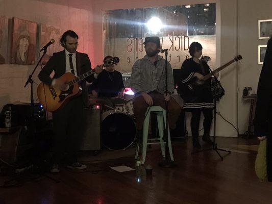 The Tongue and Lips performing